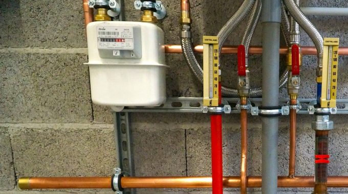 Local hot water experts in Artarmon-1